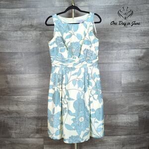 Jessica H Floral Dress Size 10
